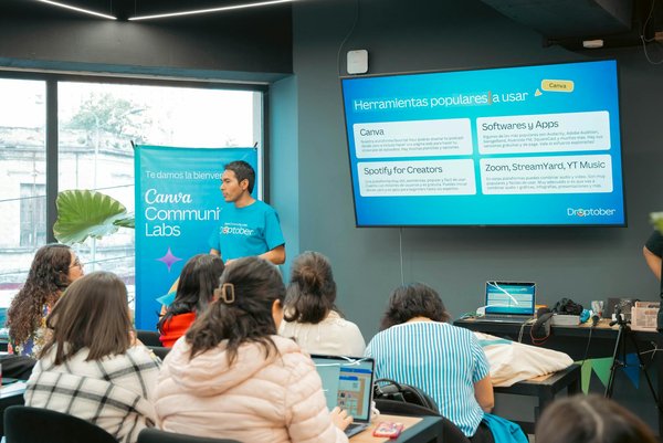 Op1c, l'agence social media qui booste votre présence en ligne