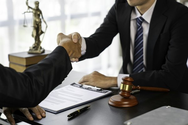 Bdd avocats : découvrez l'expertise en baux commerciaux et immobilier